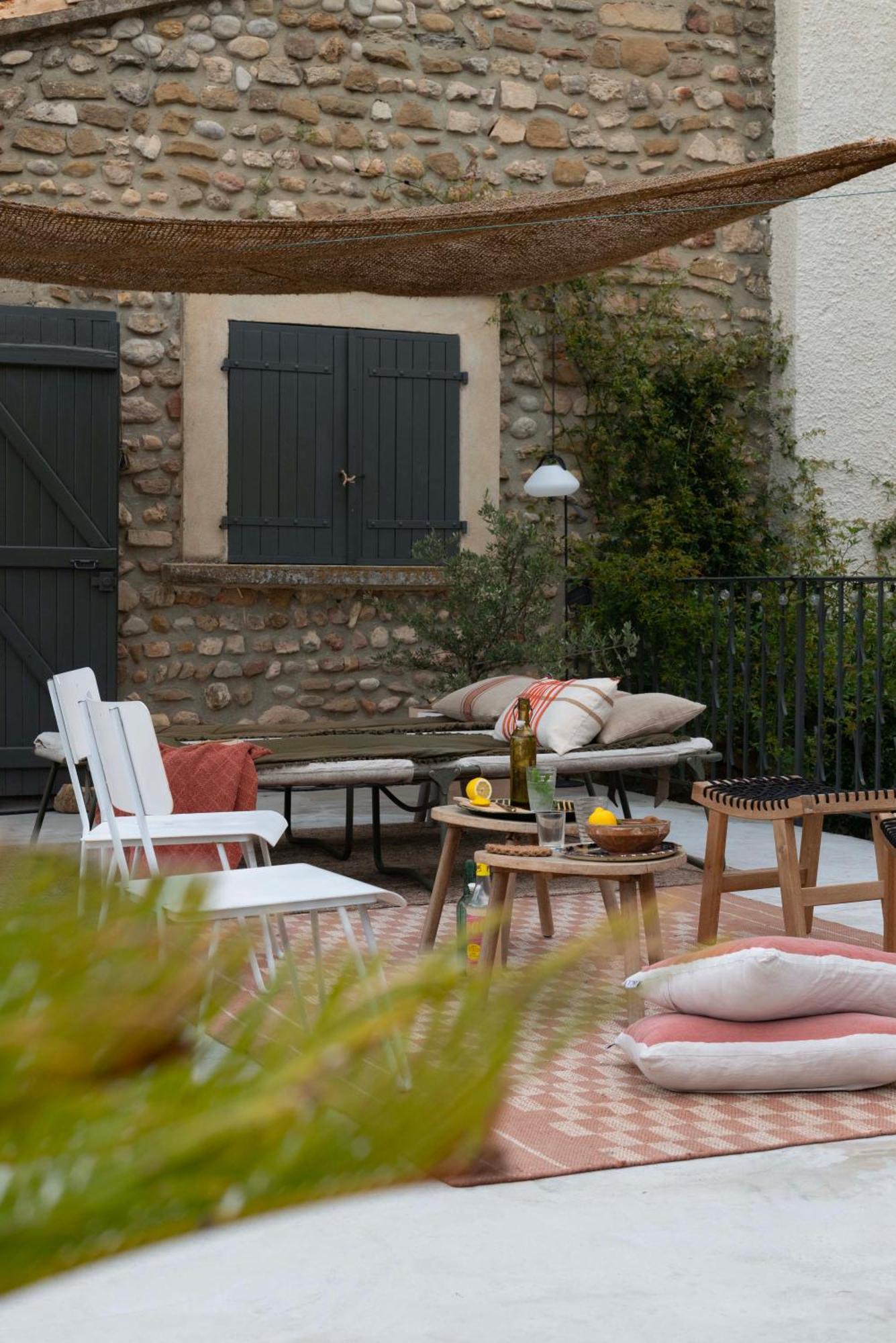 Hotel La Perroya à Visan Extérieur photo